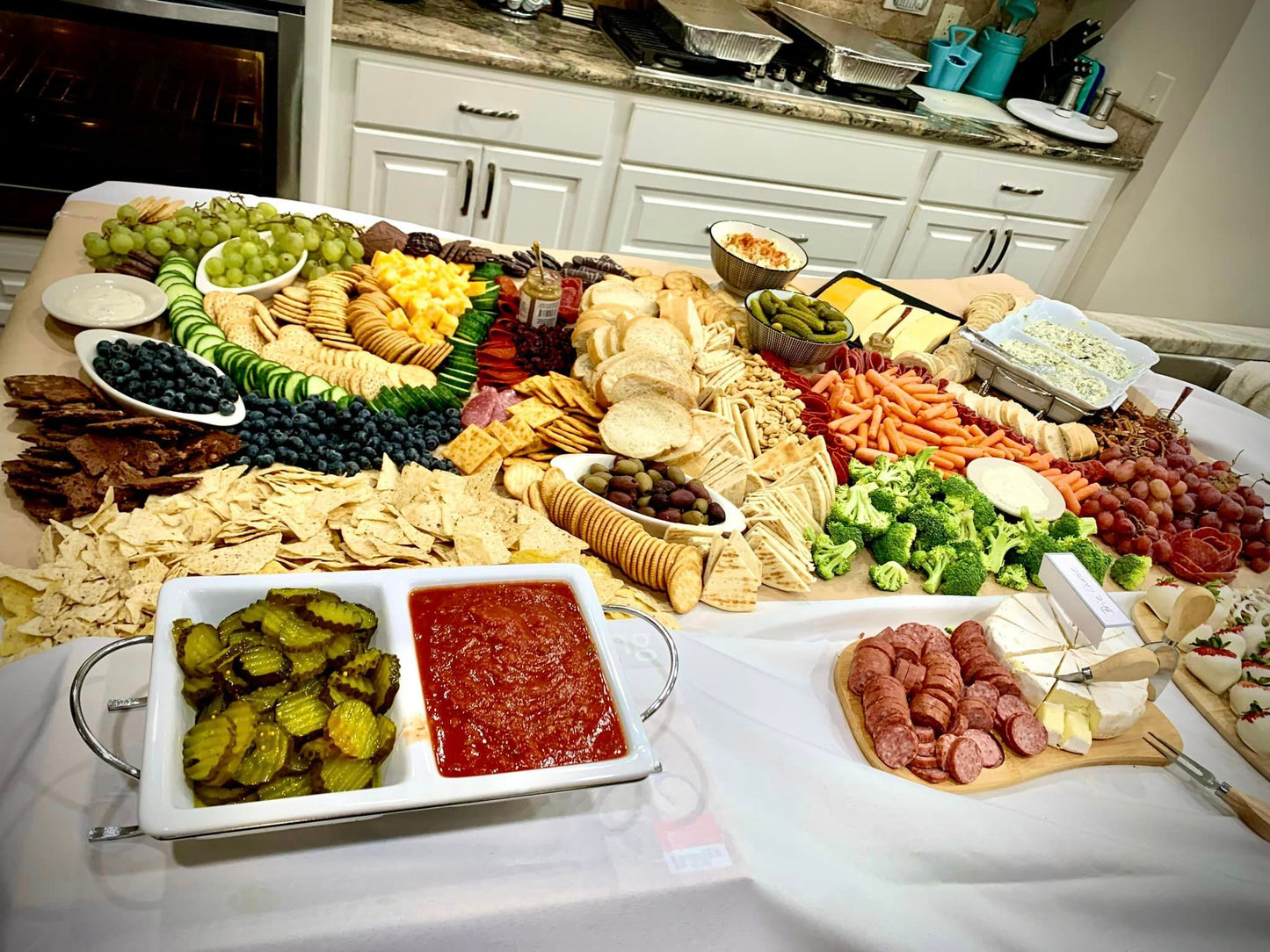 Office, Corporate and Cafeteria Style Catering